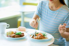 卵巢功能减退怎么通过饮食调理？